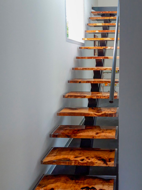 escalier frêne avec époxy
